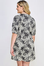 Load image into Gallery viewer, Plus Botanical Print Front Tie Dress