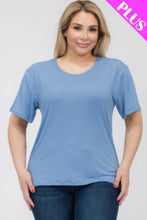 Load image into Gallery viewer, Plus Size Basic Short Sleeve T-shirt
