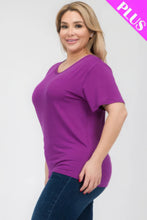 Load image into Gallery viewer, Plus Size Basic Short Sleeve T-shirt