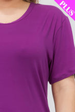 Load image into Gallery viewer, Plus Size Basic Short Sleeve T-shirt