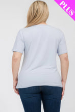 Load image into Gallery viewer, Plus Size Basic Short Sleeve T-shirt