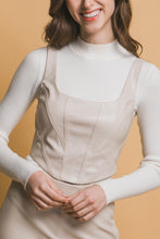 Load image into Gallery viewer, Faux leather corsetry