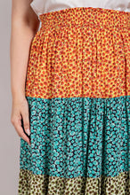 Load image into Gallery viewer, Ditsy floral color block skirt with front slit