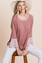 Load image into Gallery viewer, Animal Print Contrast Bell Sleeves Fashion Top With Gathered Front Hem