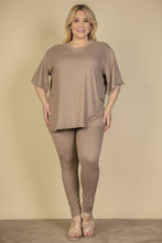 Load image into Gallery viewer, Plus Size Oversized T-shirt & Leggings Set