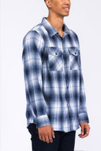 Load image into Gallery viewer, Regular Fit Checker Plaid Flannel Long Sleeve
