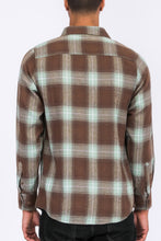 Load image into Gallery viewer, Regular Fit Checker Plaid Flannel Long Sleeve