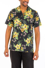Load image into Gallery viewer, Floral Print Button Down Shirt