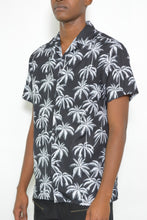 Load image into Gallery viewer, Mens Short Sleeve Button Down Black Tropical Shirt