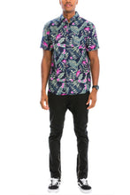 Load image into Gallery viewer, Hawaiian Print Button Down Shirt