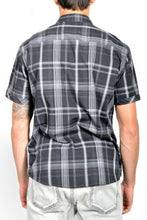 Load image into Gallery viewer, Men's Casual Short Sleeve Plaid Shirts