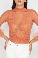 Load image into Gallery viewer, Lace Trim Balloon Sleeve Smocked Top