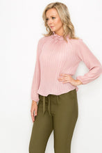 Load image into Gallery viewer, Smocked Trim Pleated Top