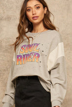 Load image into Gallery viewer, A French Terry Knit Graphic Sweatshirt