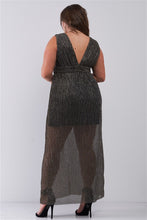 Load image into Gallery viewer, Plus Black & Gold V-neck Sleeveless Pleated Fabric Maxi Dress
