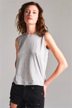 Load image into Gallery viewer, Solid Sleeveless Round Neck Basic Tank Top