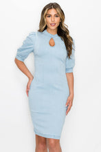 Load image into Gallery viewer, Front Keyhole Back Zip Denim Dress