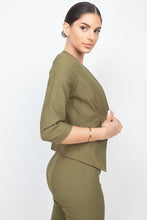 Load image into Gallery viewer, 3/4 Sleeves Blazer & Capri Pants Set