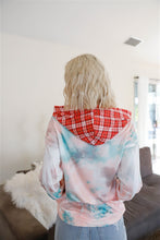 Load image into Gallery viewer, Feather & Tie-dye Print Contrast Plaid Hood Sweater
