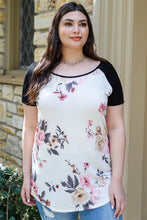 Load image into Gallery viewer, Plus Floral Print & Ribbed Black Colorblock Top