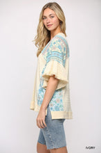 Load image into Gallery viewer, Texture Knit And Print Mixed Hi Low Hem Top