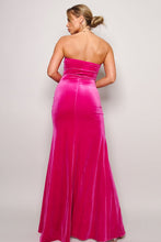 Load image into Gallery viewer, Strapless Sweetheart Maxi Velvet Dress
