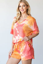 Load image into Gallery viewer, Tie-dye Shorts