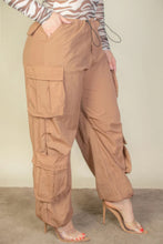Load image into Gallery viewer, Plus Size Flap Pockets Drawstring Ruched Parachute Pants
