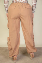 Load image into Gallery viewer, Plus Size Flap Pockets Drawstring Ruched Parachute Pants
