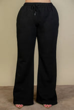 Load image into Gallery viewer, Plus Size Drawstring Waist Slant Pocket Sweatpants
