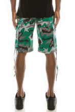 Load image into Gallery viewer, Men&#39;s Camo Belted Cargo Shorts

