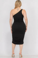 Load image into Gallery viewer, Plus Size Sexy Solid Color Ruched One Shoulder Midi Bodycon Dress
