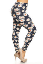 Load image into Gallery viewer, Plus Size Buttery Soft Print Leggings
