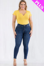 Load image into Gallery viewer, Plus Size Casual Split Neck Solid Short Sleeve Bodysuit
