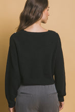 Load image into Gallery viewer, Pearl details sweater
