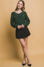 Load image into Gallery viewer, Pearl details sweater
