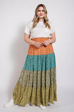 Load image into Gallery viewer, Ditsy floral color block skirt with front slit
