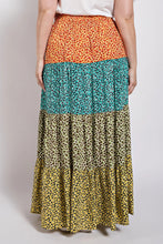 Load image into Gallery viewer, Ditsy floral color block skirt with front slit
