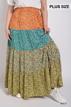 Load image into Gallery viewer, Ditsy floral color block skirt with front slit
