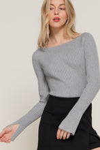 Load image into Gallery viewer, Long Sleeve Boat Neck Sweater
