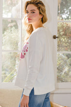 Load image into Gallery viewer, Hearts Hotfix Rhinestone Oversized Pullover
