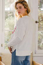 Load image into Gallery viewer, Hearts Hotfix Rhinestone Oversized Pullover
