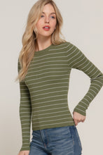 Load image into Gallery viewer, Long slv crew neck stripe sweater
