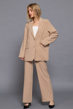 Load image into Gallery viewer, Long slv front button closure blazer
