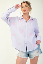 Load image into Gallery viewer, Embo detailed cotton gauze button down shirt
