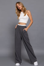 Load image into Gallery viewer, Contrast Waist Boxer Straight Long Pants
