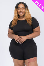 Load image into Gallery viewer, Plus Size Short Sleeve Crop Top &amp; Shorts Set

