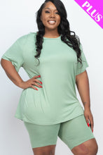 Load image into Gallery viewer, Plus Size Loose Fit Top &amp; Biker Shorts Set
