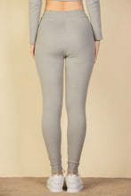 Load image into Gallery viewer, Ribbed Crop Zip Hoodie
