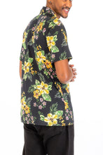 Load image into Gallery viewer, Floral Print Button Down Shirt
